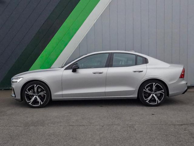 Volvo S60 image 2