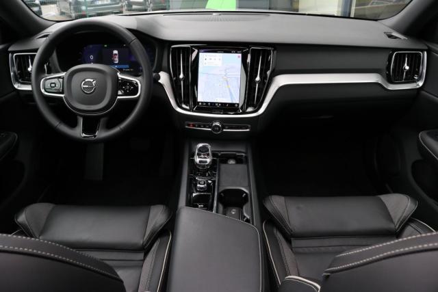 Volvo S60 image 6