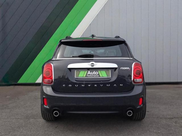 Mini Countryman image 2
