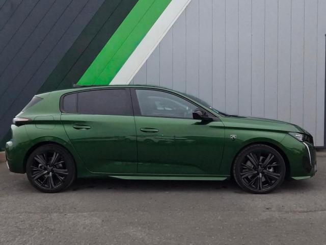 Peugeot 308 image 2