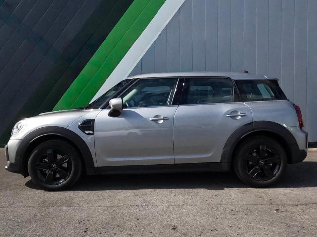 Mini Countryman image 9