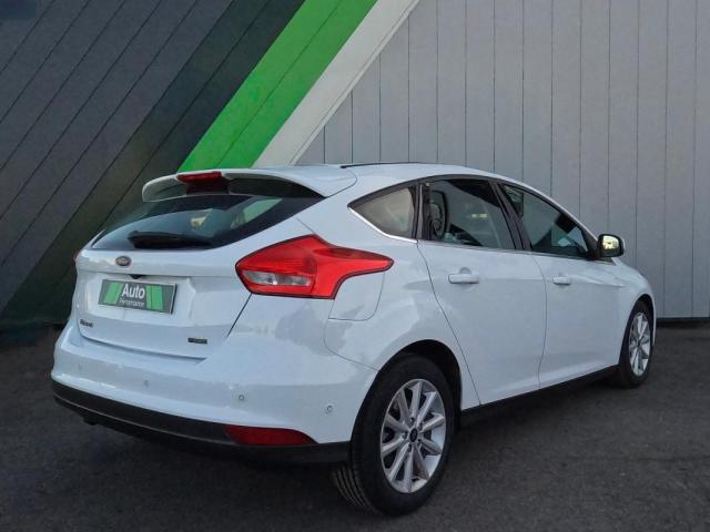Ford Focus image 5