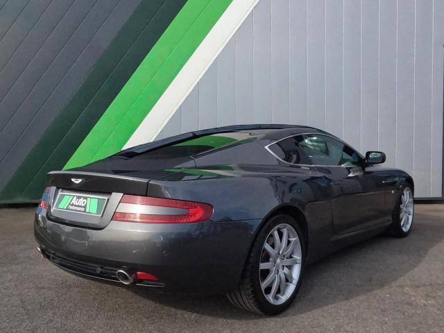 Aston Martin Db9 image 6