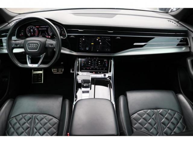 Audi Q8 image 4