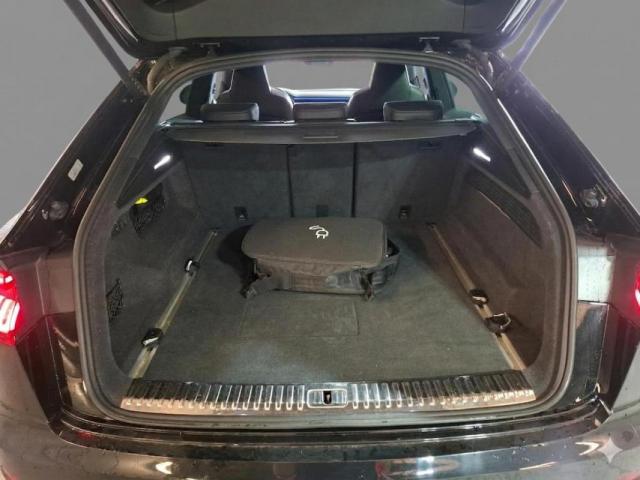 Audi Q8 image 5