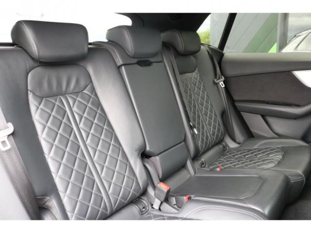 Audi Q8 image 2