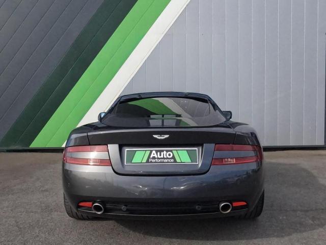 Aston Martin Db9 image 6