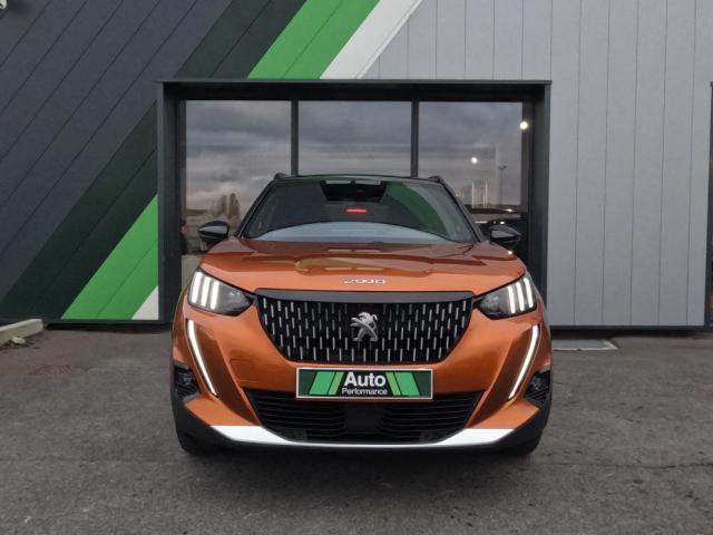 Peugeot 2008 image 2
