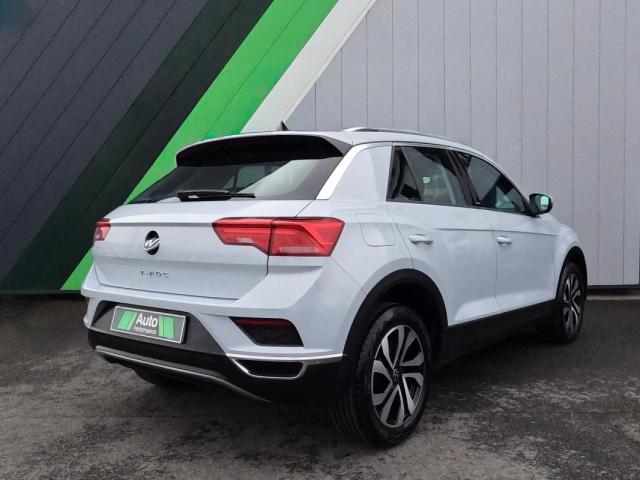 Volkswagen T-Roc image 8