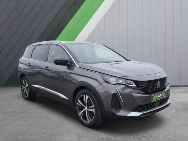 Peugeot 5008 image 1