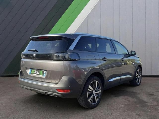 Peugeot 5008 image 2