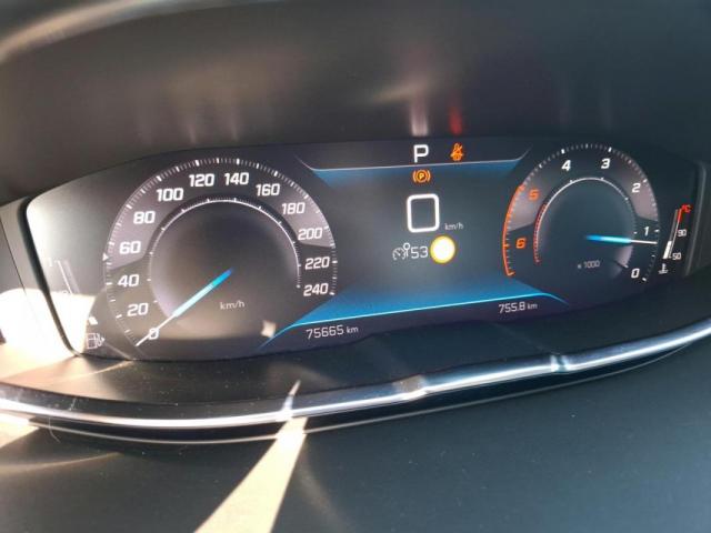 Peugeot 5008 image 4