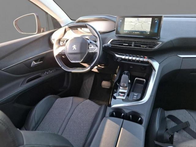 Peugeot 5008 image 3