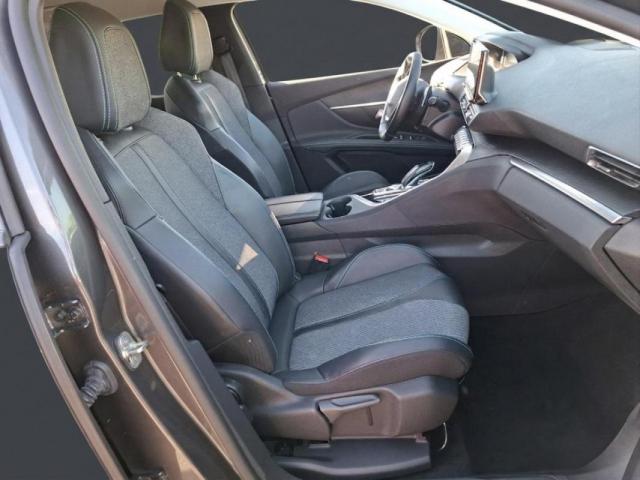 Peugeot 5008 image 6