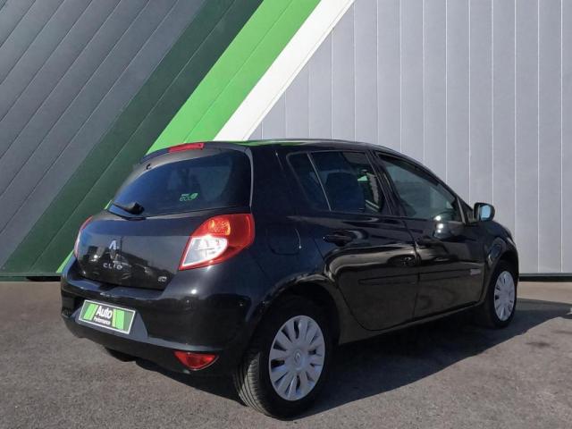 Renault Clio image 6
