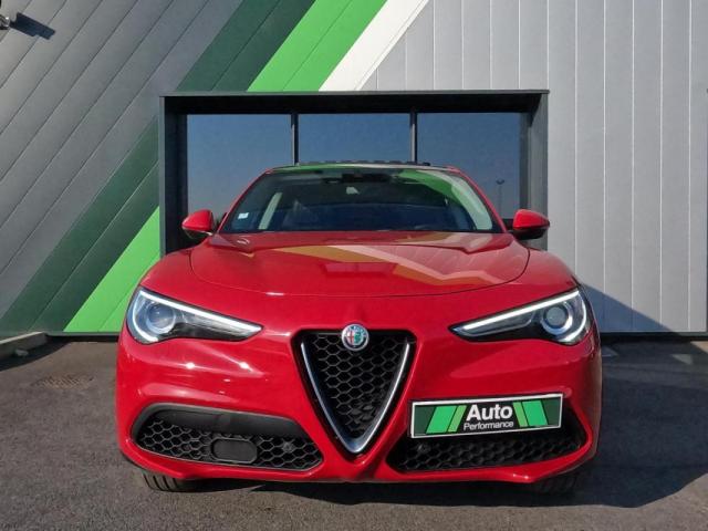 Alfa Romeo Stelvio image 1