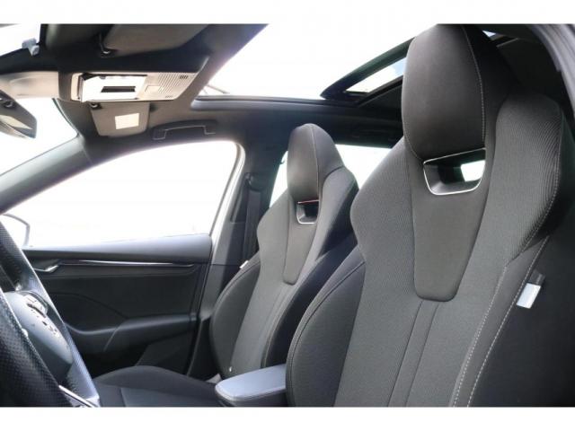Skoda Octavia image 7