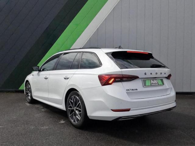 Skoda Octavia image 3
