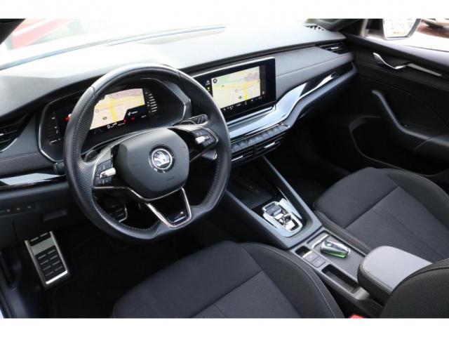 Skoda Octavia image 9