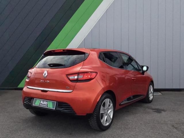 Renault Clio image 9