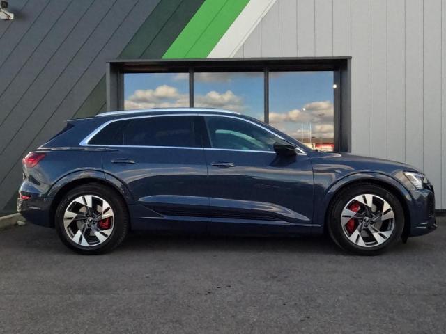 Audi Q8 image 3