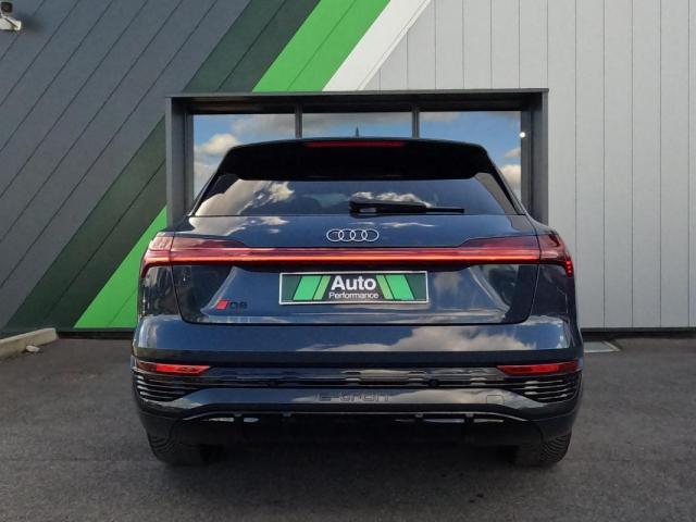 Audi Q8 image 2