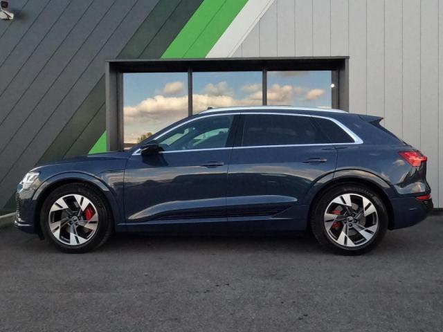 Audi Q8 image 8