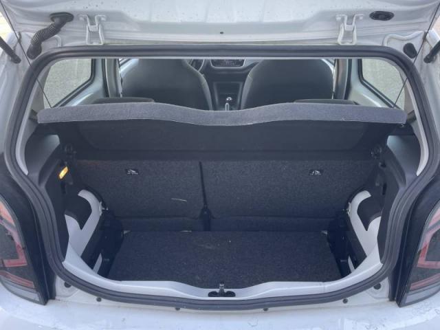 Volkswagen Up! image 4