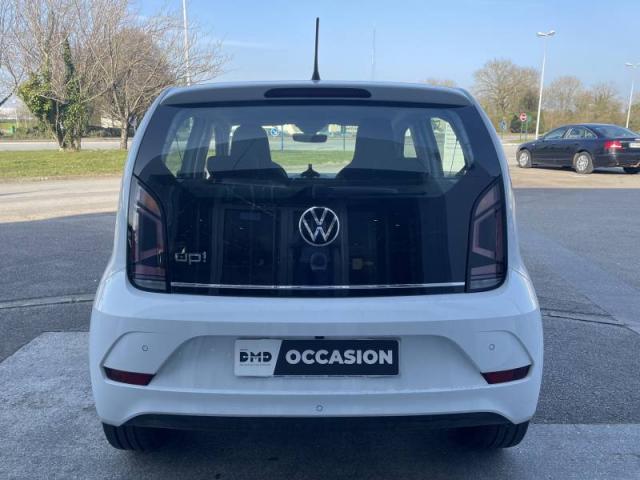 Volkswagen Up! image 5