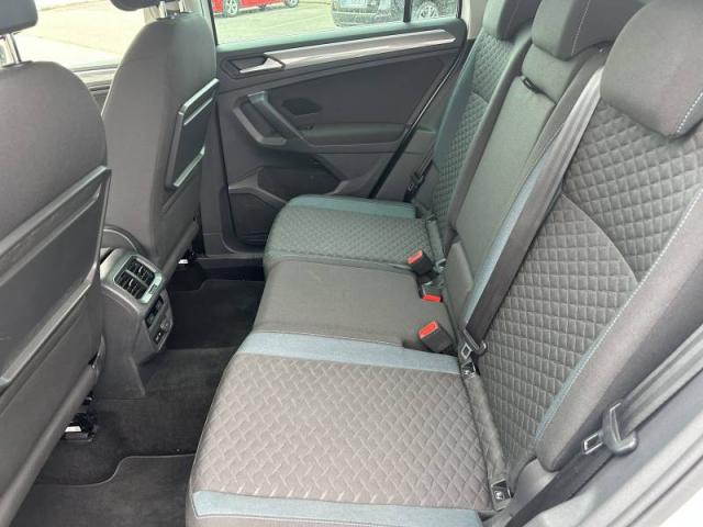 Volkswagen Tiguan image 8