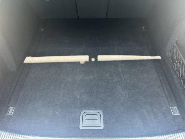 Audi A4 image 9