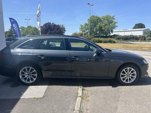 Audi A4 image 8