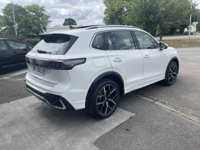 Volkswagen Tiguan image 9