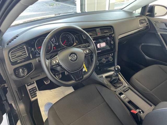 Volkswagen Golf image 2