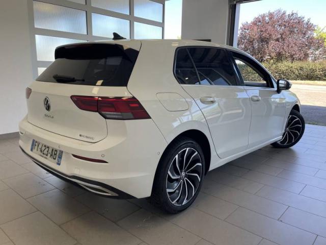 Volkswagen Golf image 8