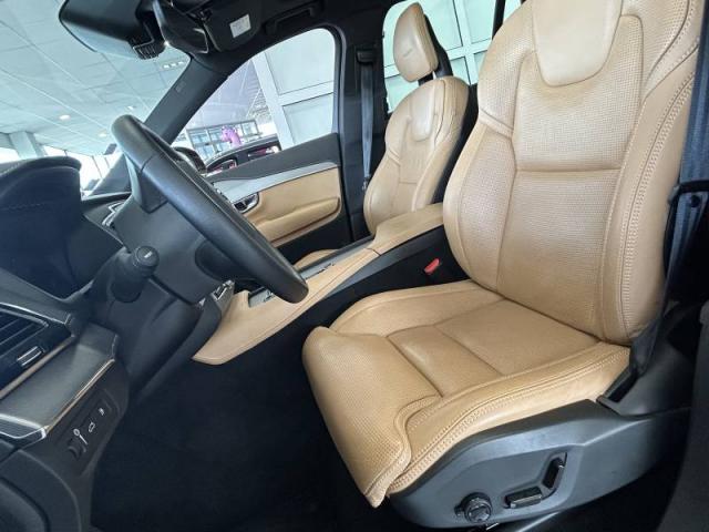 Volvo Xc90 image 9