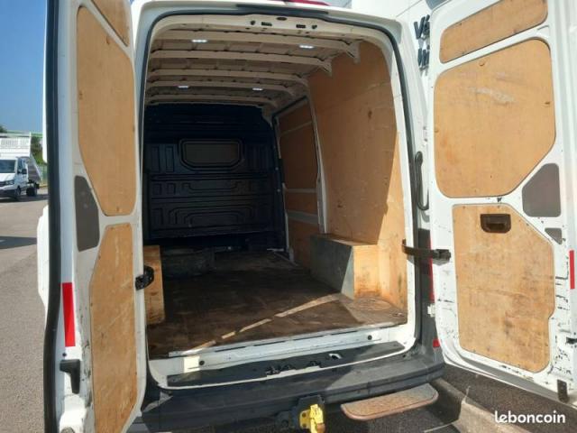Volkswagen Crafter image 2