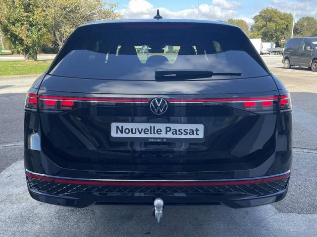 Volkswagen Passat image 1