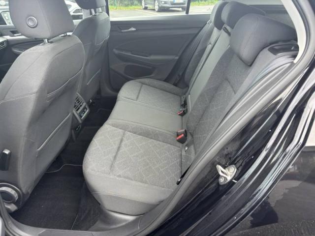 Volkswagen Golf image 4