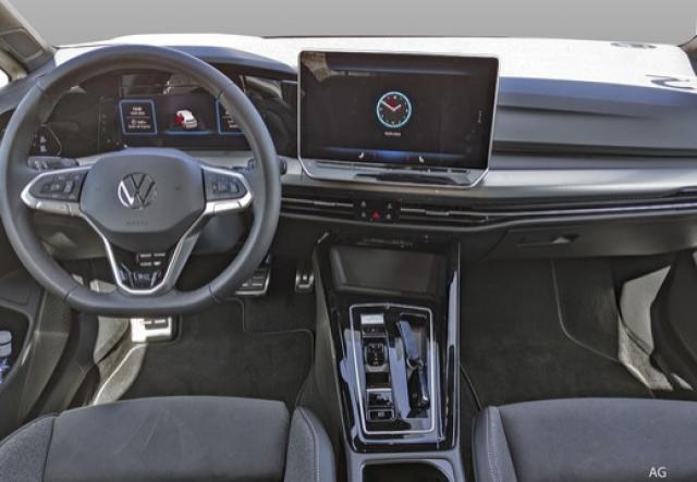 Volkswagen Golf image 9