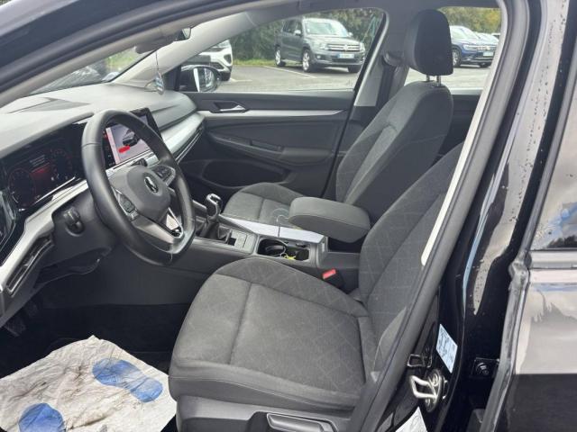 Volkswagen Golf image 8