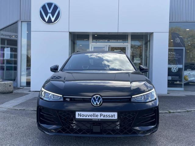 Volkswagen Passat image 6