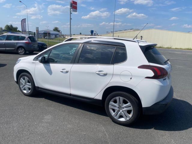 Peugeot 2008 image 7