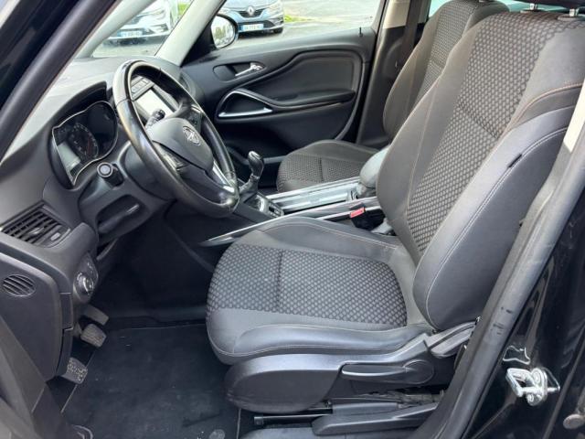 Opel Zafira image 9