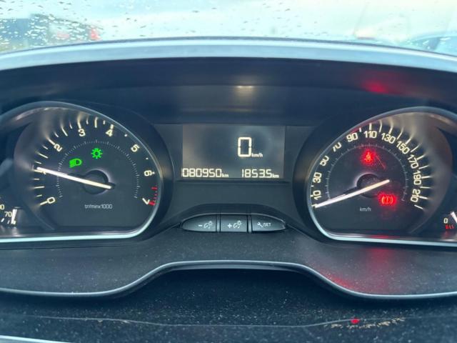 Peugeot 208 image 4