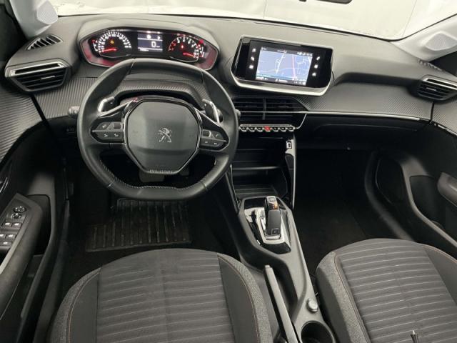 Peugeot 208 image 6