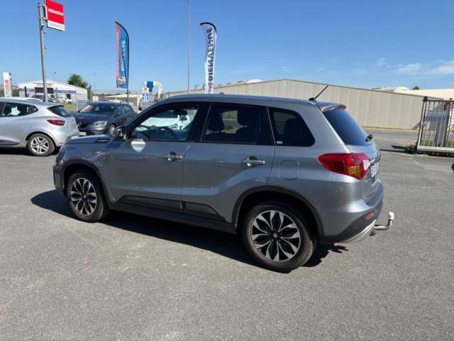 Suzuki Vitara image 8