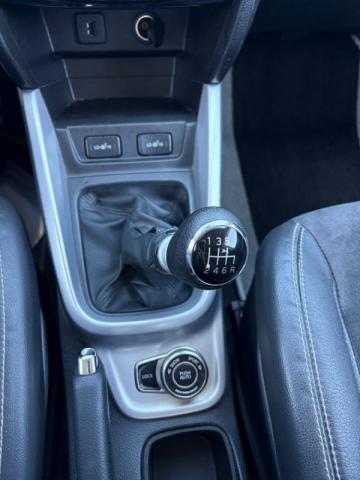 Suzuki Vitara image 1
