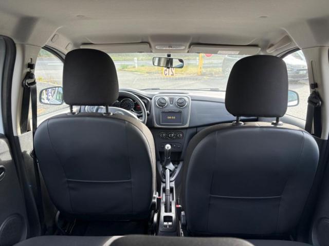 Dacia Sandero Ii image 2
