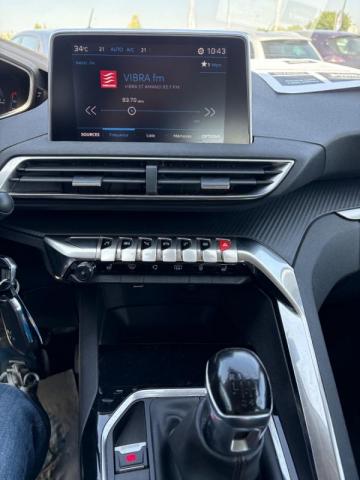 Peugeot 3008 image 8